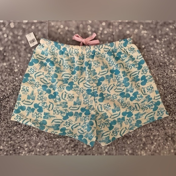 Disney Mickey Mouse Shorts - Picture 2 of 4